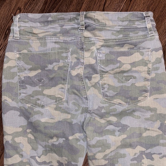 Hudson Barbara Super Skinny Camo Jeans - Picture 6 of 9